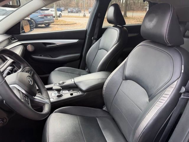 Used 2021 INFINITI QX50 Sensory image 18