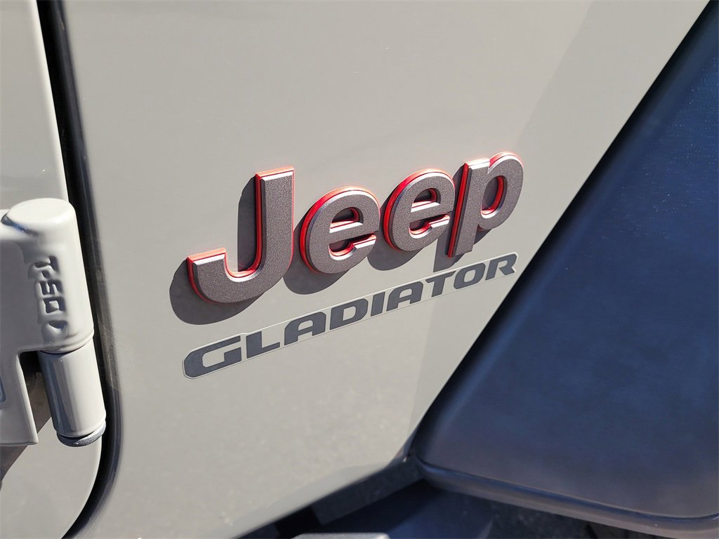Used 2021 Jeep Gladiator Rubicon w/ Trailer Tow Package image 6