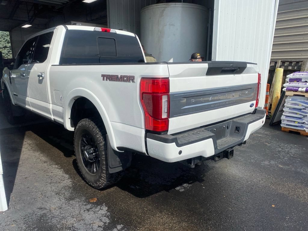 Certified 2022 Ford F350 Platinum w/ Tremor Off-Road Package AWD/4WD image 3