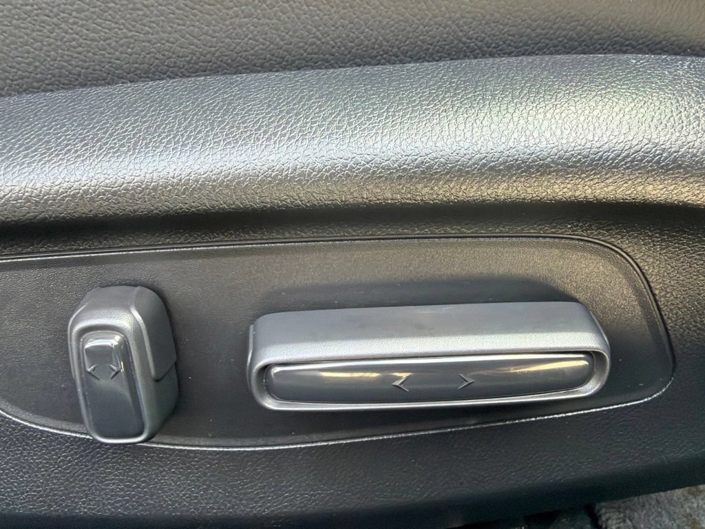 Used 2024 Honda Civic Touring image 29