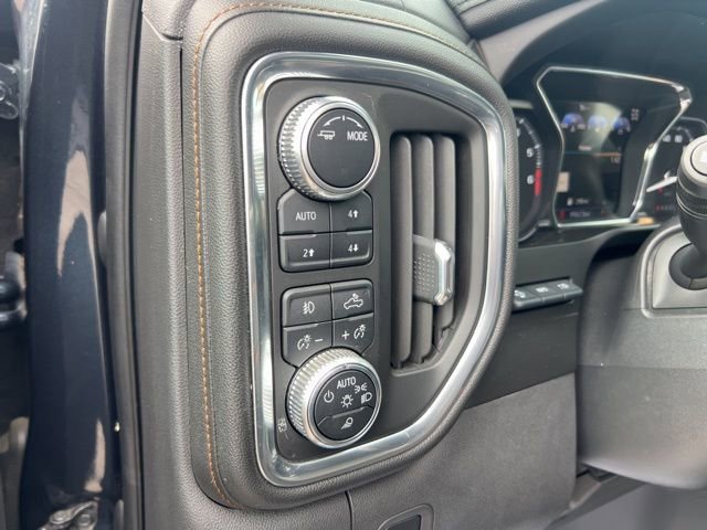 Used 2020 GMC Sierra 1500 AT4 w/ AT4 Premium Package AWD/4WD image 10