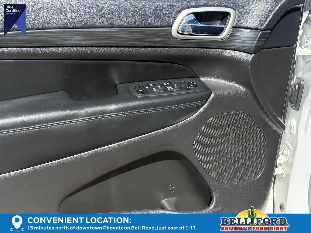 Used 2019 Jeep Grand Cherokee Altitude AWD/4WD image 16