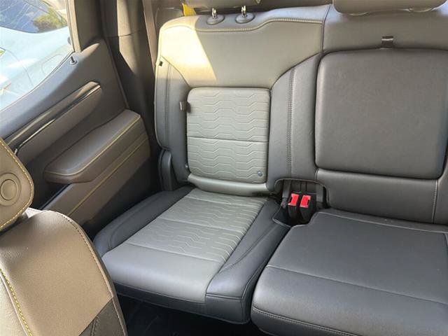 Used 2024 Chevrolet Silverado 1500 ZR2 w/ Technology Package AWD/4WD image 21