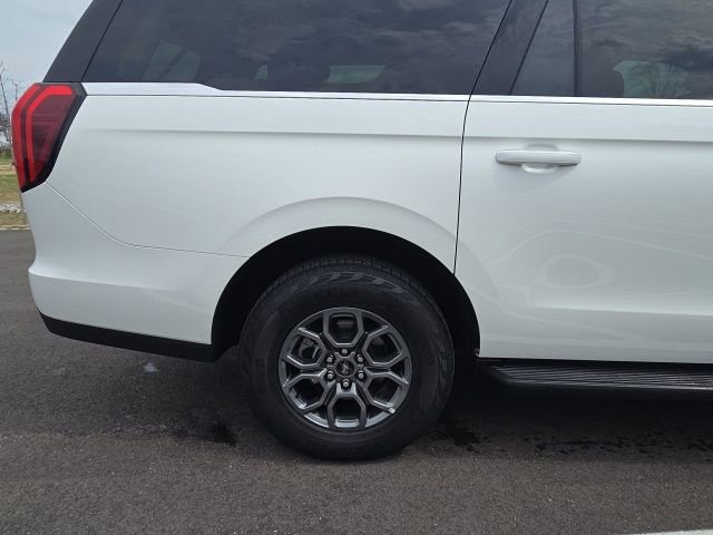 Certified 2025 Ford Expedition Max Active image 7