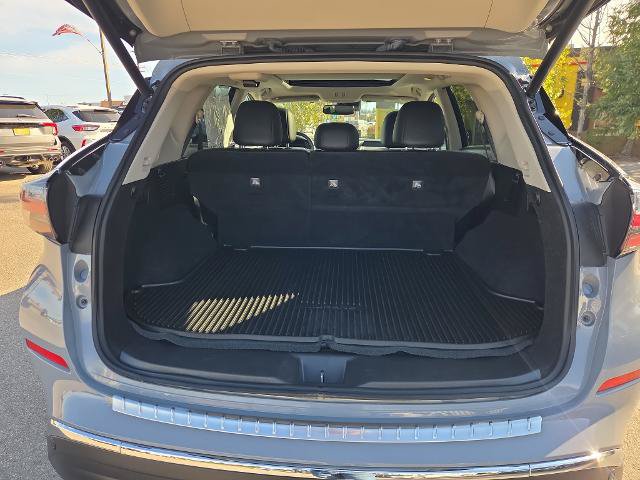 Used 2022 Nissan Murano Platinum w/ Cargo Package AWD/4WD image 14