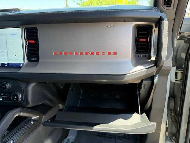 Certified 2024 Ford Bronco Raptor w/ Interior Carbon Fiber Pack 6 AWD/4WD image 31
