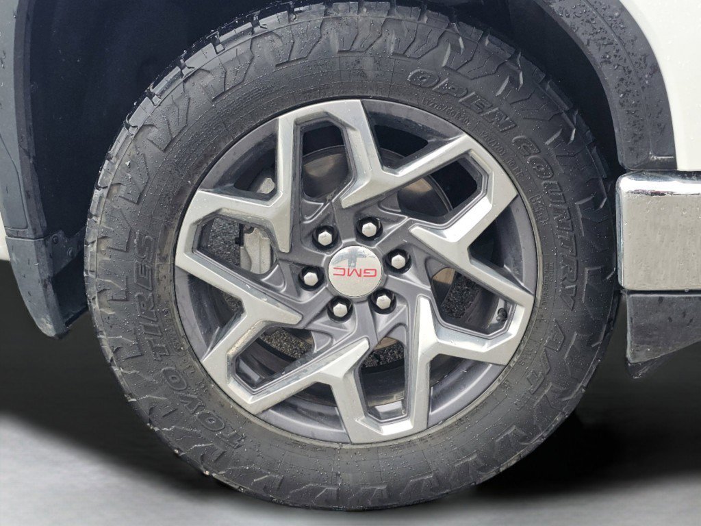 Used 2022 GMC Sierra 1500 SLT w/ SLT Convenience Package image 33