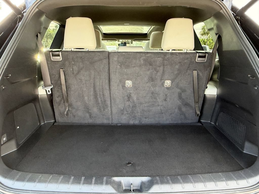 Used 2024 Toyota Grand Highlander AWD Hybrid image 17
