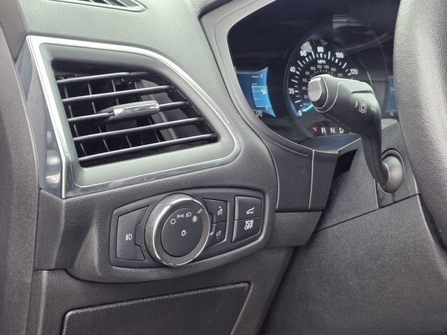 Certified 2022 Ford Edge Titanium image 19