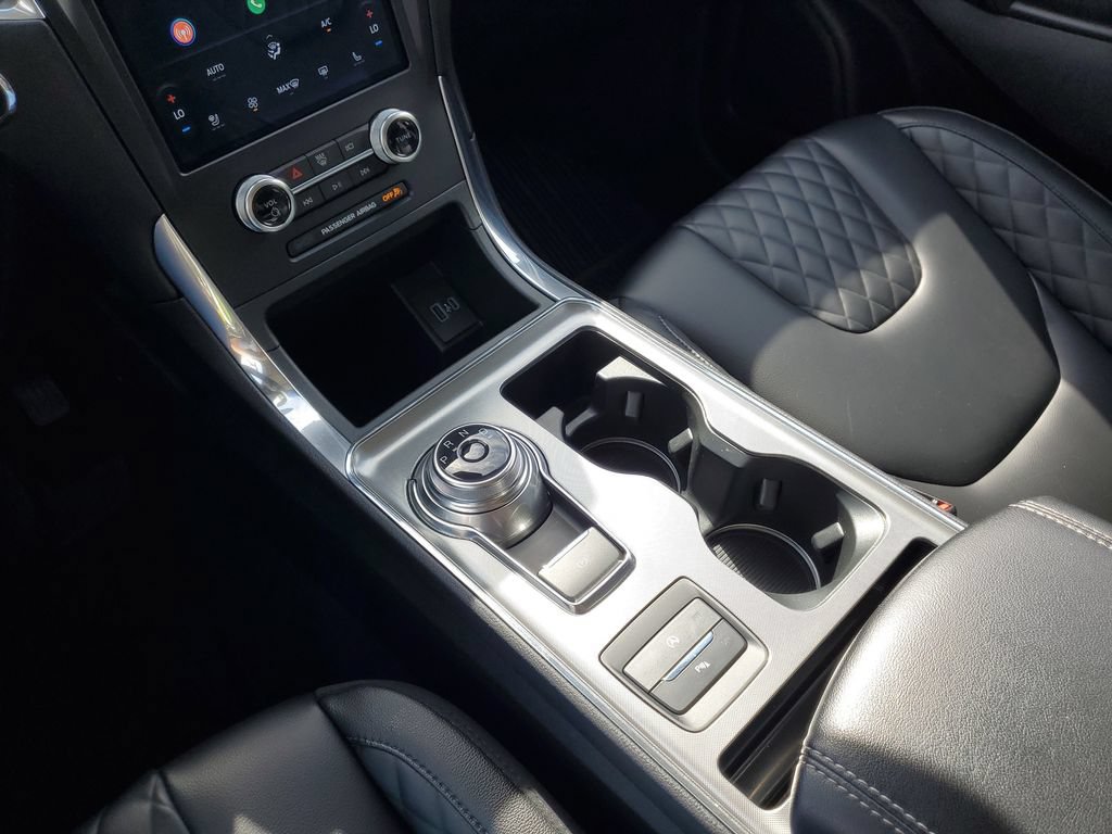 Certified 2024 Ford Edge Titanium AWD/4WD image 33