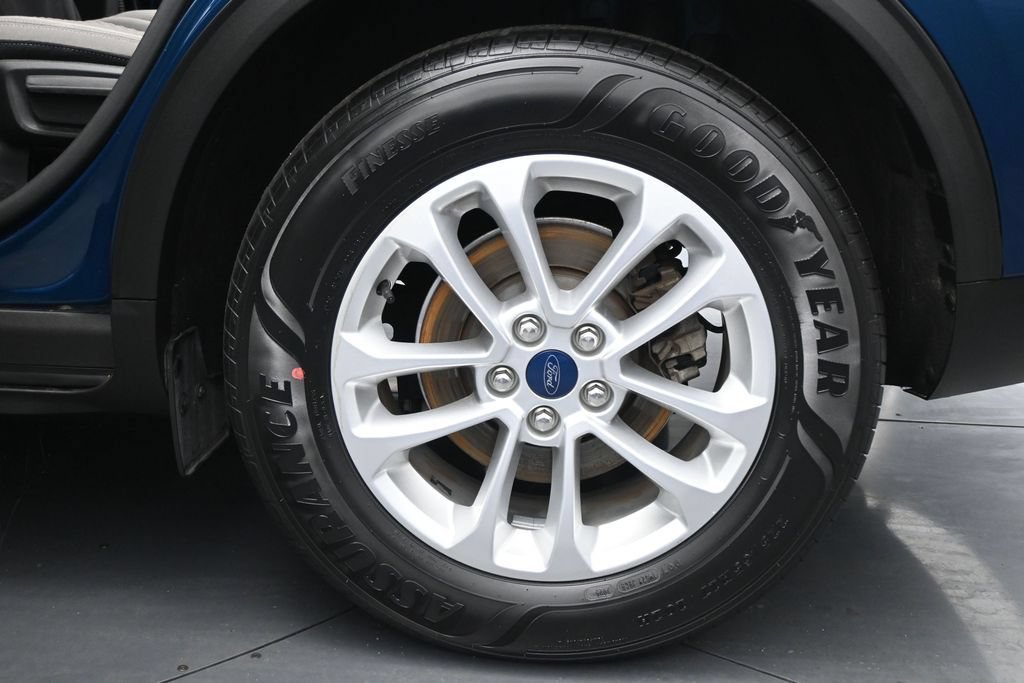 Certified 2020 Ford Escape SE FWD image 20