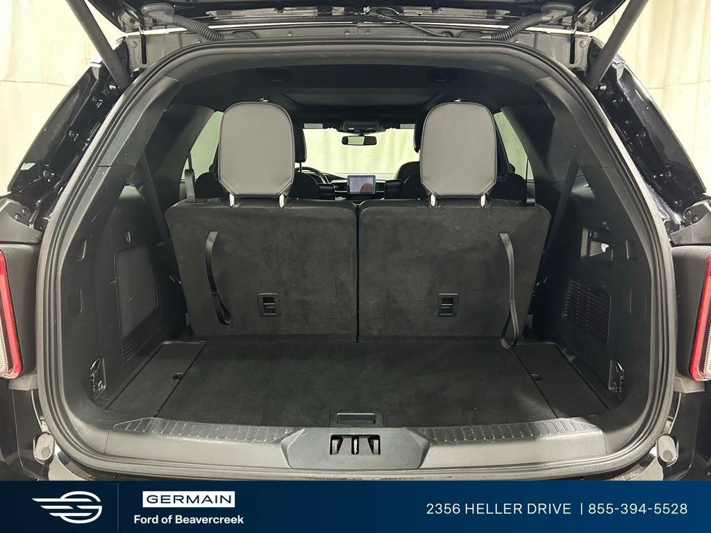 Certified 2023 Ford Explorer ST-Line w/ Class IV Trailer Tow Package image 29