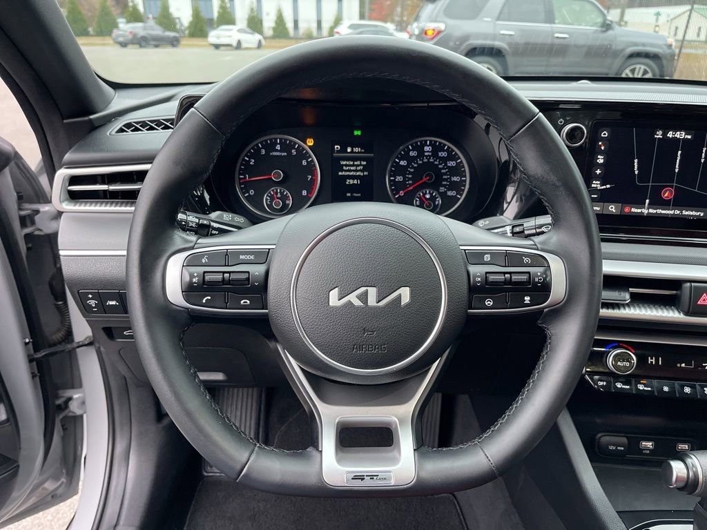 Used 2023 Kia K5 GT-Line image 15