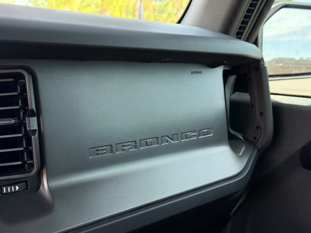 Certified 2025 Ford Bronco Badlands AWD/4WD image 9