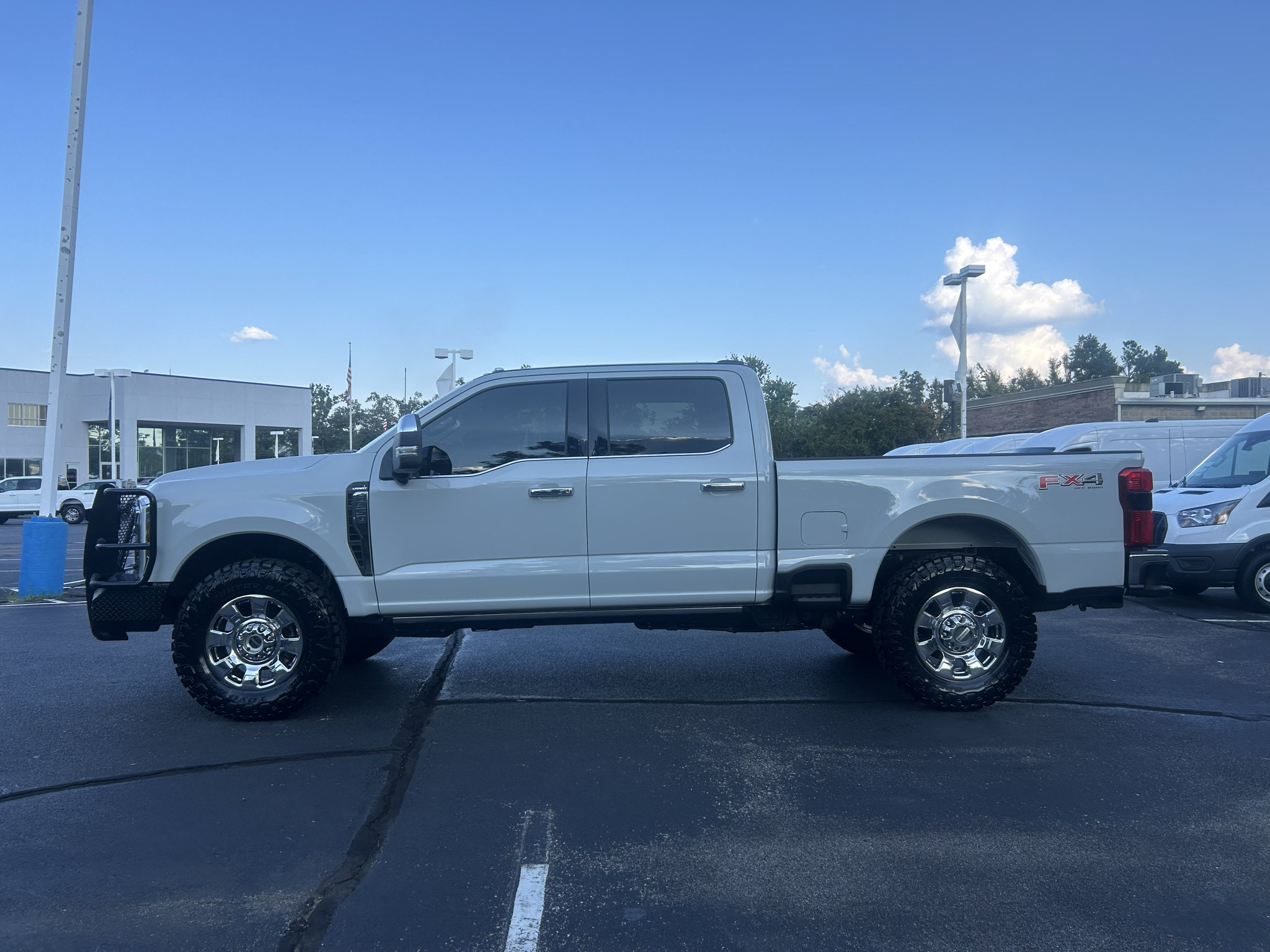 Certified 2025 Ford F350 Lariat w/ Lariat Ultimate Package AWD/4WD image 4