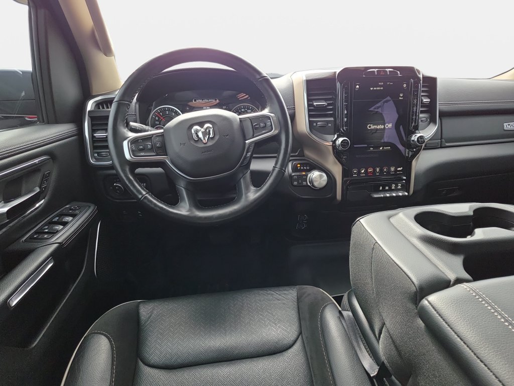 Used 2019 RAM 1500 Laramie AWD/4WD image 13