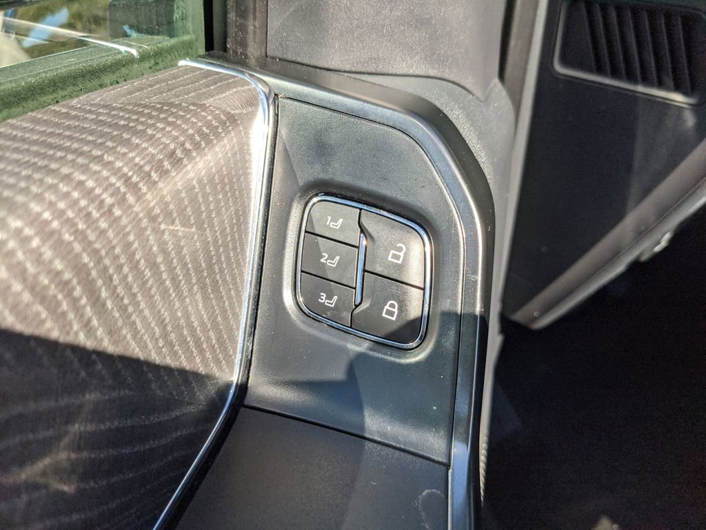 Certified 2023 Ford F150 Platinum w/ Equipment Group 701A High image 24