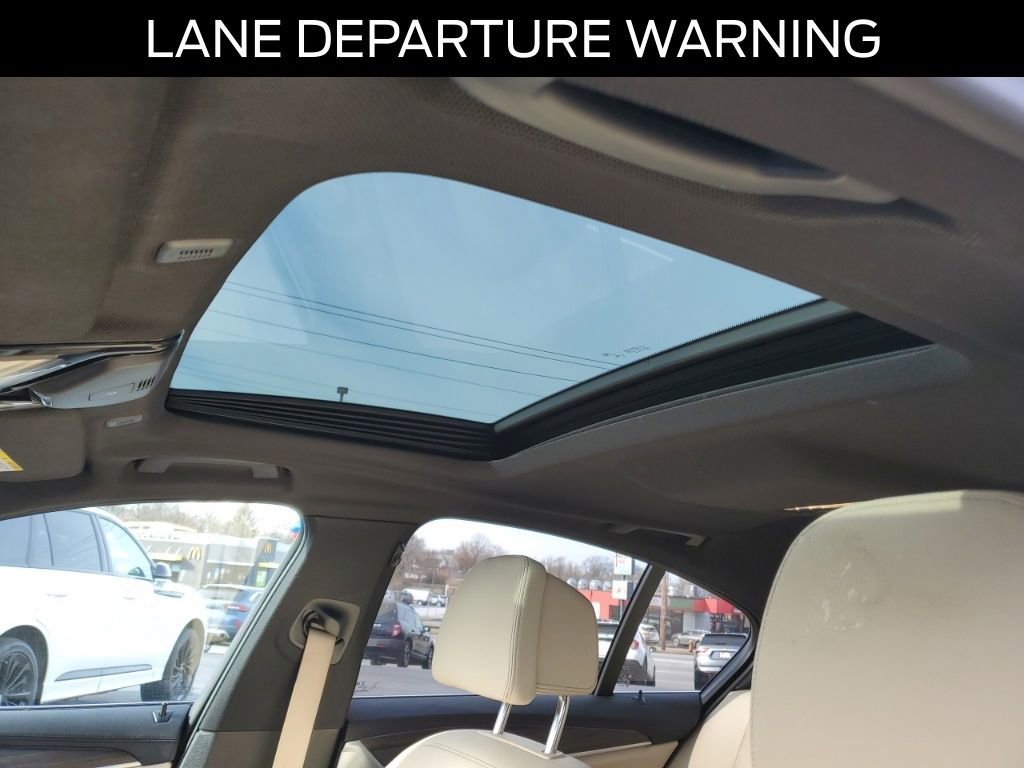 Used 2018 BMW 530e image 15