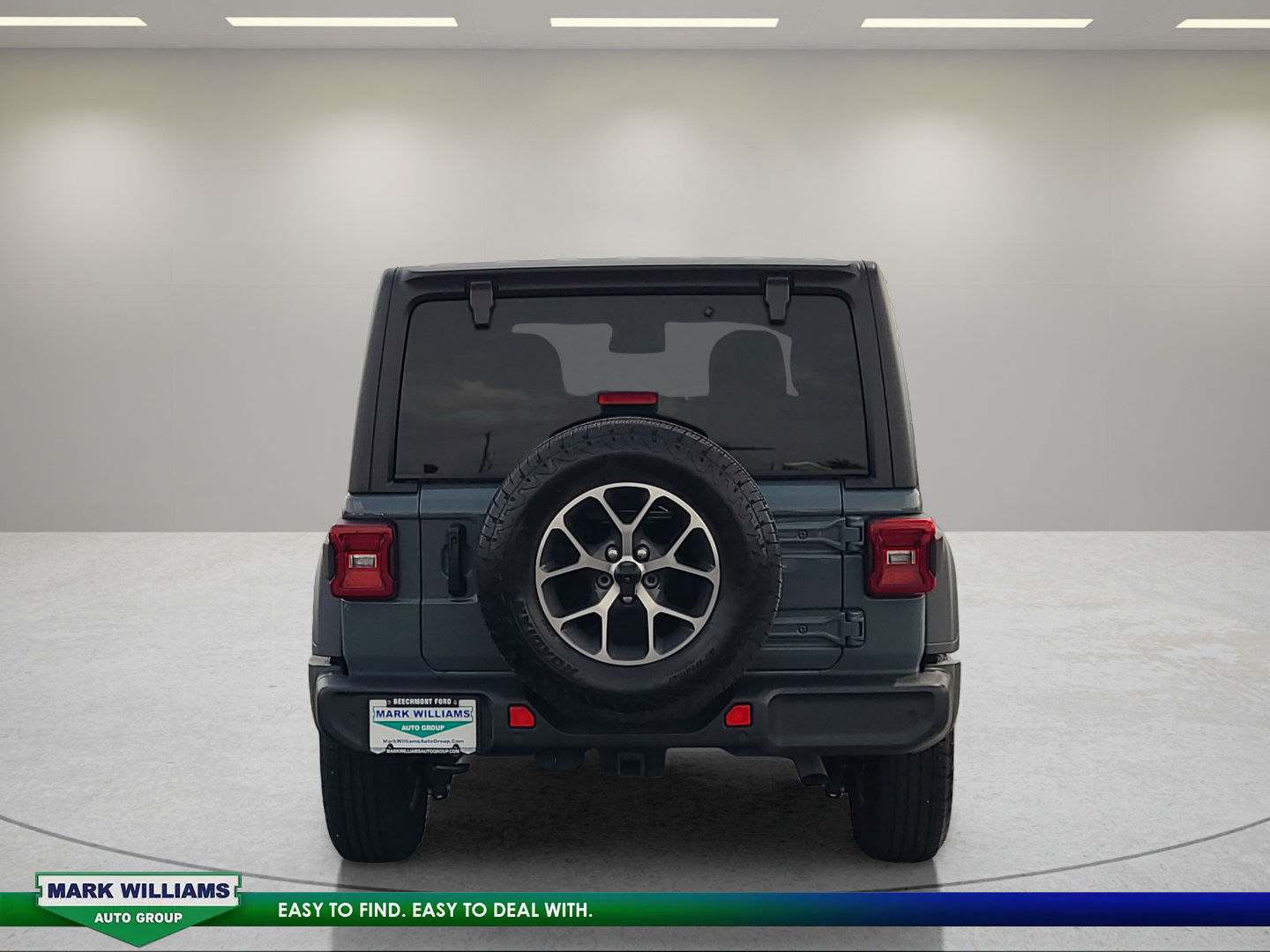 Used 2024 Jeep Wrangler Unlimited Sport AWD/4WD image 5