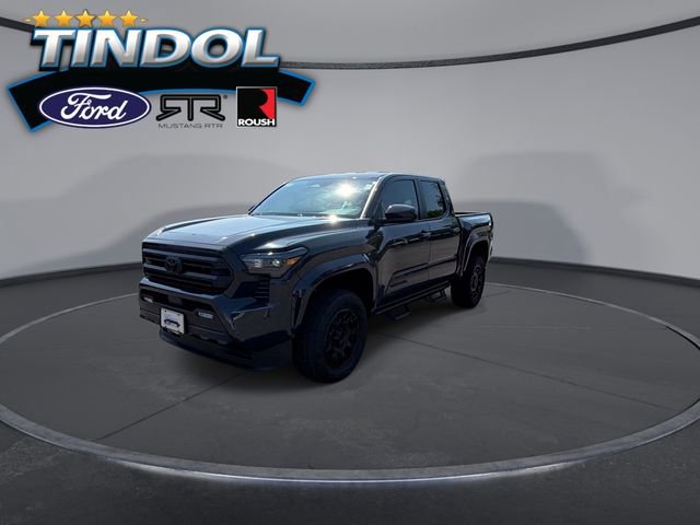 Used 2025 Toyota Tacoma SR5 AWD/4WD image 5