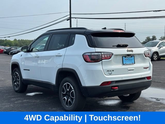 Used 2024 Jeep Compass Trailhawk AWD/4WD image 6