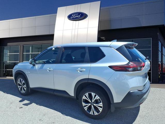 Used 2023 Nissan Rogue SV AWD/4WD image 3