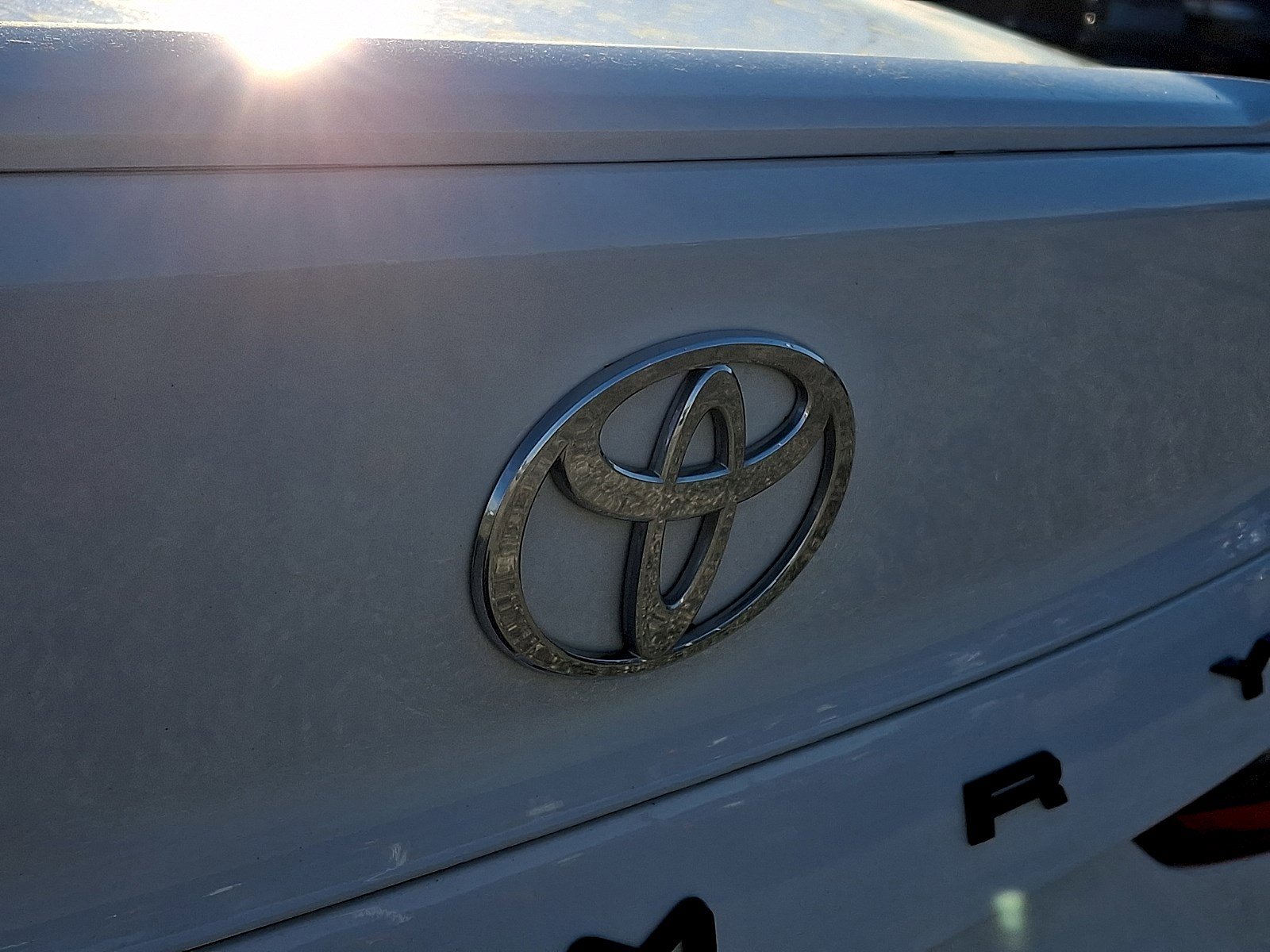 Used 2025 Toyota Camry SE FWD image 29