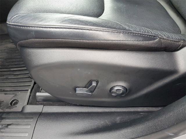 Used 2021 Jeep Cherokee Latitude Lux w/ Comfort/Convenience Group image 6