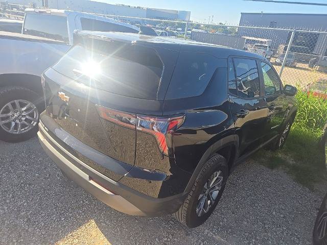Used 2026 Chevrolet Equinox LT AWD/4WD image 3