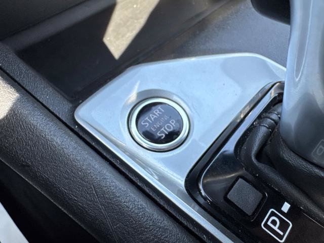 Used 2025 Nissan Altima 2.5 SV FWD image 16