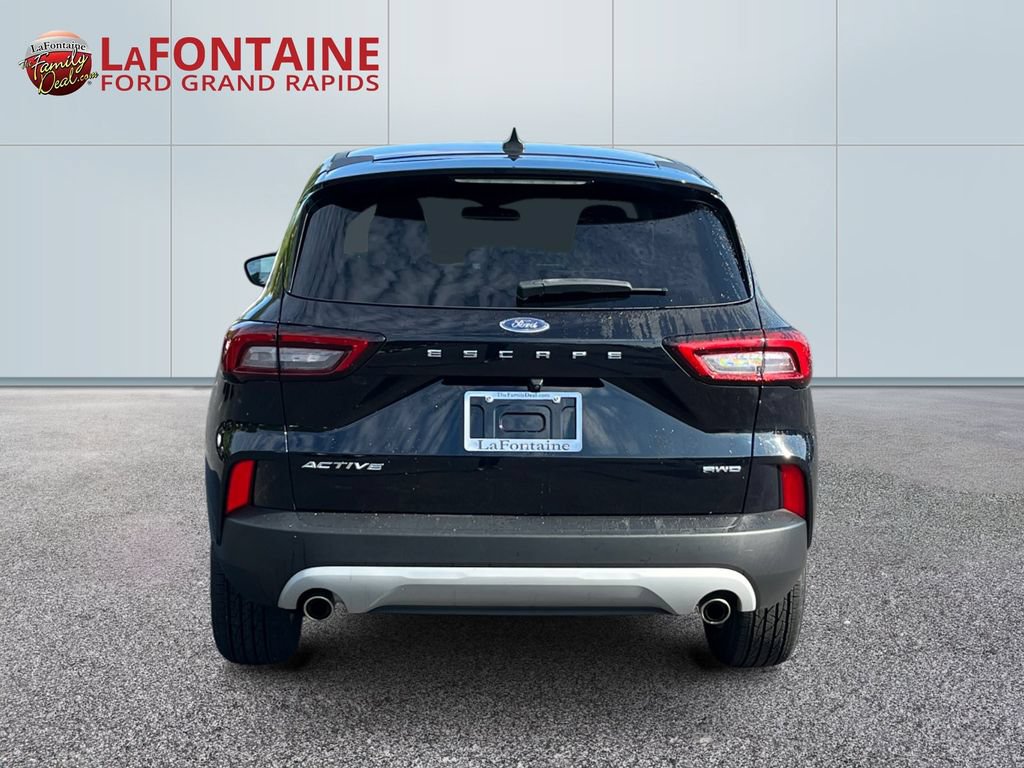 Certified 2023 Ford Escape Active AWD/4WD image 6