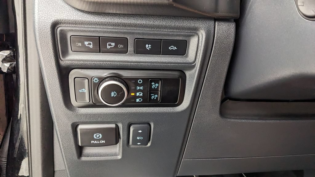 Certified 2024 Ford F150 Platinum AWD/4WD image 23