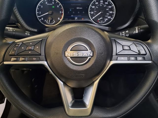 Used 2024 Nissan Sentra SV image 9