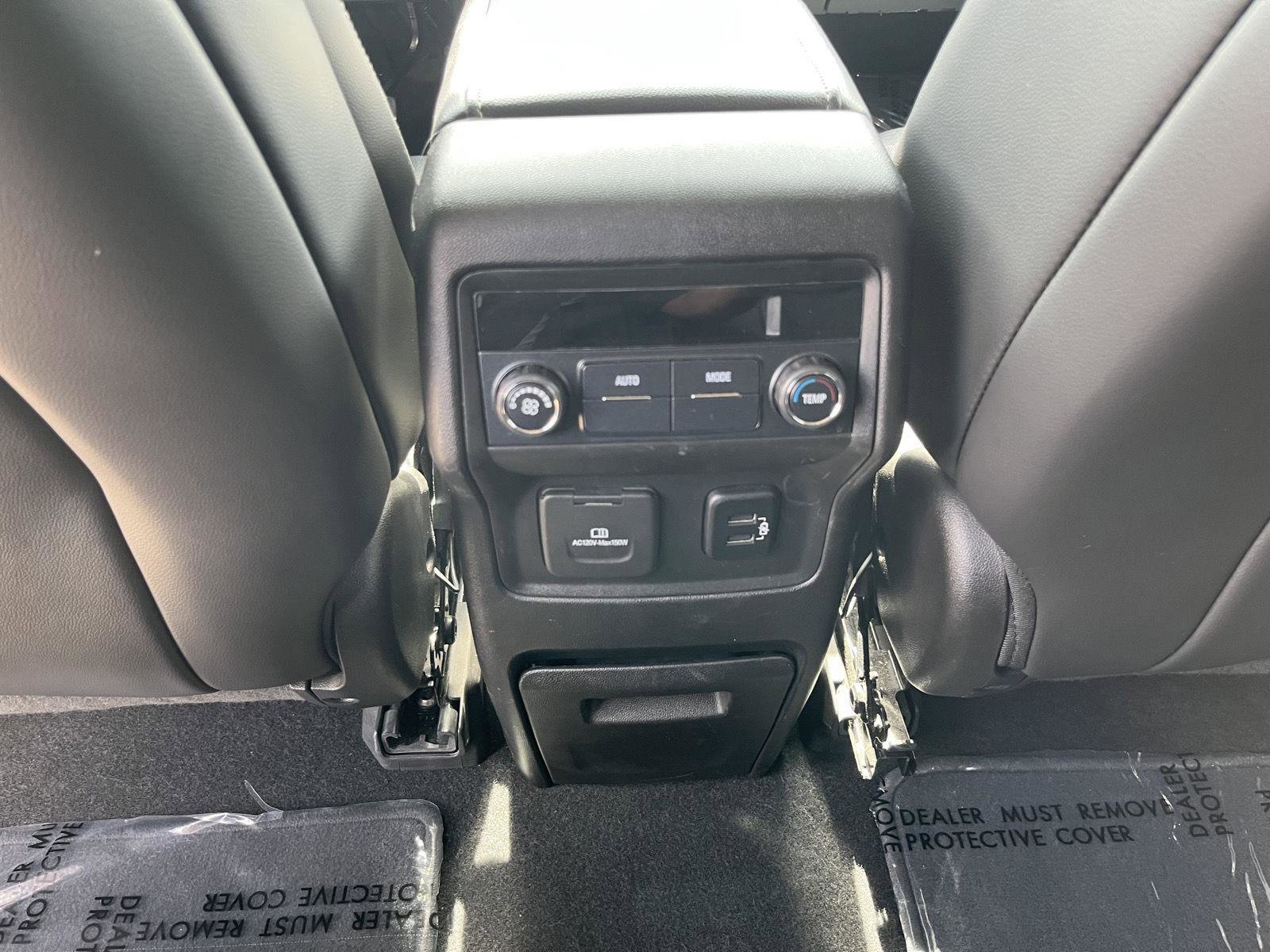 Used 2018 GMC Acadia SLT AWD/4WD image 13