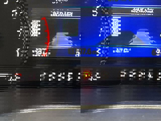 Certified 2023 Ford Explorer ST-Line w/ Class IV Trailer Tow Package image 21