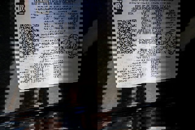 Used 2025 Chevrolet Traverse RS w/ LPO, Floor Liner Package AWD/4WD image 34