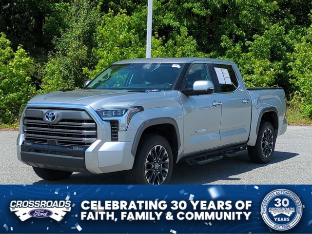 Used 2024 Toyota Tundra Limited AWD/4WD image 8
