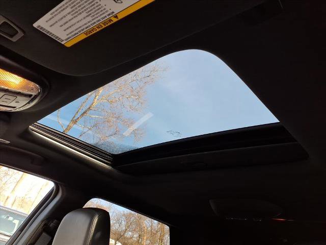 Used 2025 Dodge Durango GT image 22