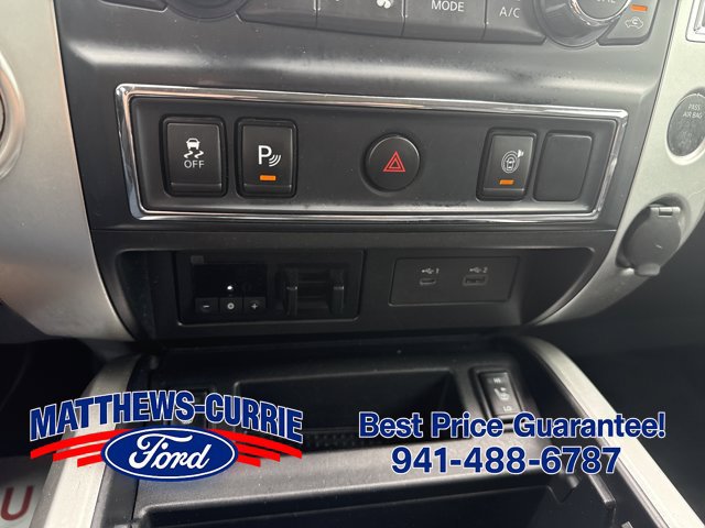 Used 2020 Nissan Titan SV w/ SV Convenience Package RWD image 21