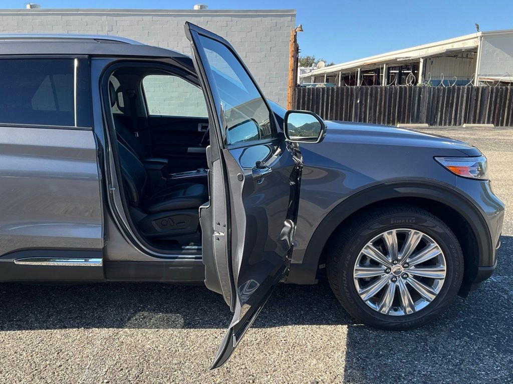 Certified 2021 Ford Explorer Limited w/ Equipment Group 301A image 52