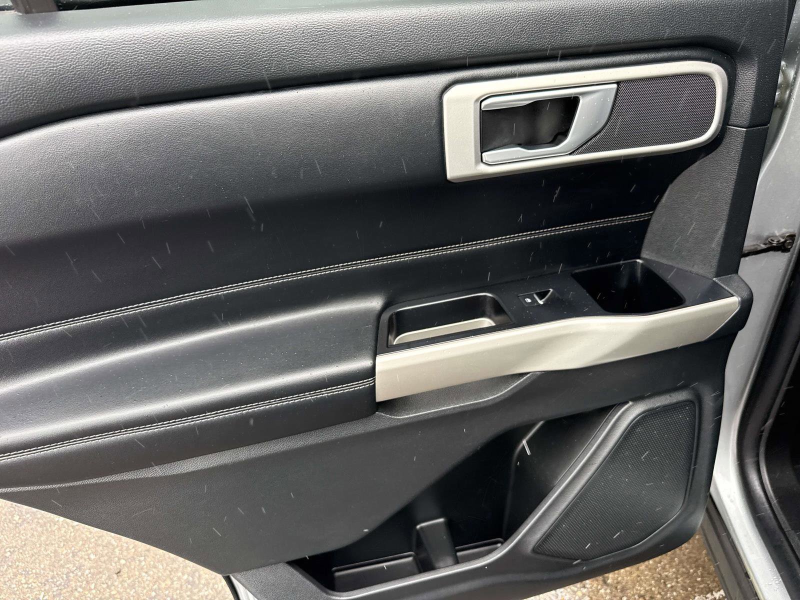 Certified 2023 Ford Explorer XLT w/ Equipment Group 202A image 10