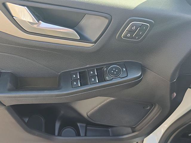 Certified 2022 Ford Escape SEL w/ Technology Package AWD/4WD image 20