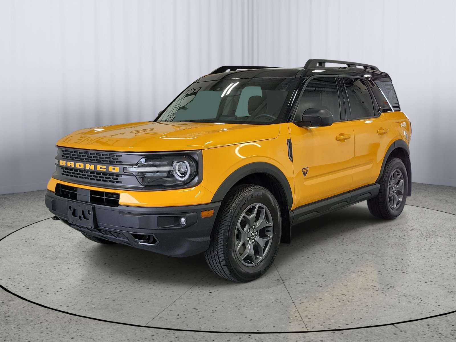 Certified 2021 Ford Bronco Sport Badlands w/ Badlands Package AWD/4WD image 4