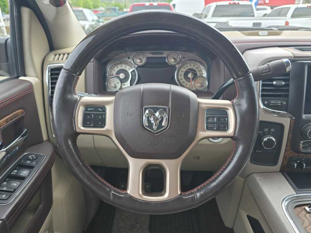 Used 2018 RAM 3500 Laramie Longhorn w/ Longhorn Southfork Package AWD/4WD image 11