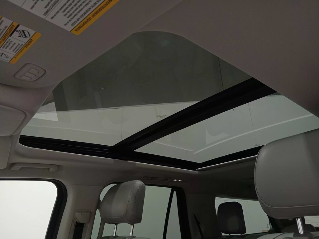 Certified 2025 Ford Expedition Max Active AWD/4WD image 16