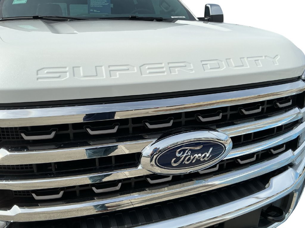 Certified 2026 Ford F350 King Ranch w/ Chrome Package AWD/4WD image 11
