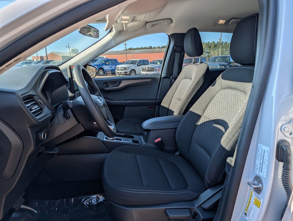 Certified 2025 Ford Escape Active w/ Tech Pack #1 image 14