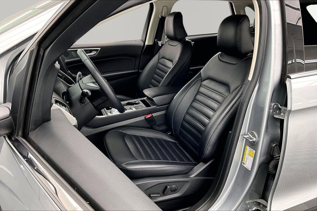 Certified 2024 Ford Edge SEL w/ Convenience Package AWD/4WD image 25