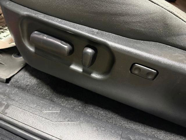 Used 2023 Toyota Tacoma SR5 w/ Technology Package AWD/4WD image 20