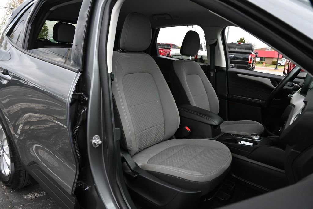 Certified 2022 Ford Escape SE w/ Convenience Package FWD image 23